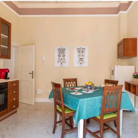 A Casa Ra Signurina * Modica